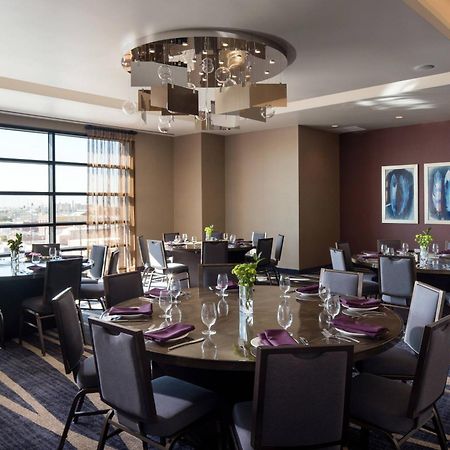 Courtyard By Marriott Phoenix Downtown מראה חיצוני תמונה