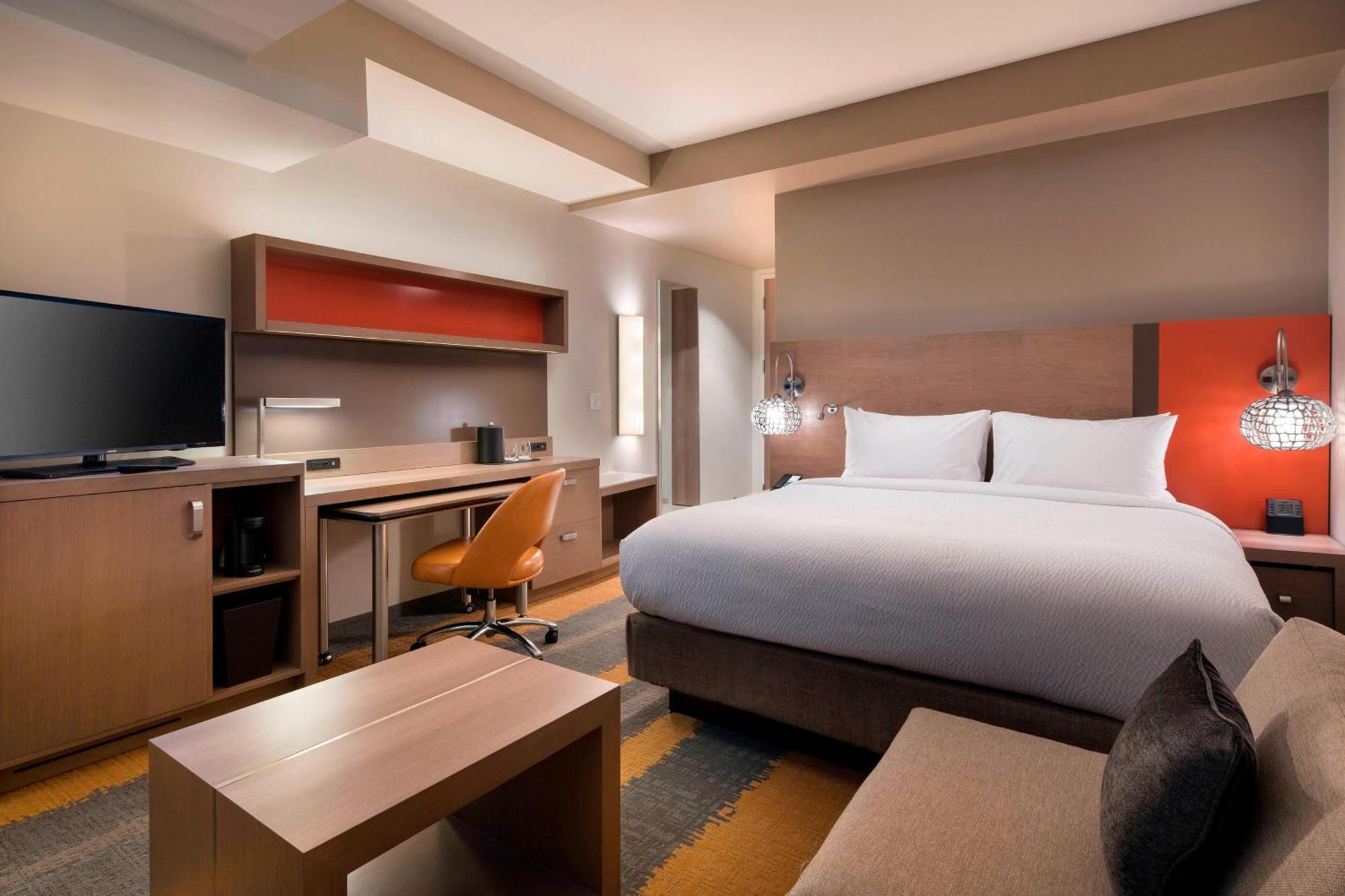Courtyard By Marriott Phoenix Downtown מראה חיצוני תמונה