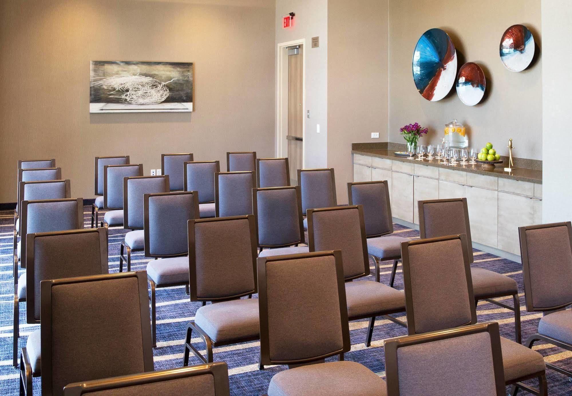 Courtyard By Marriott Phoenix Downtown מראה חיצוני תמונה