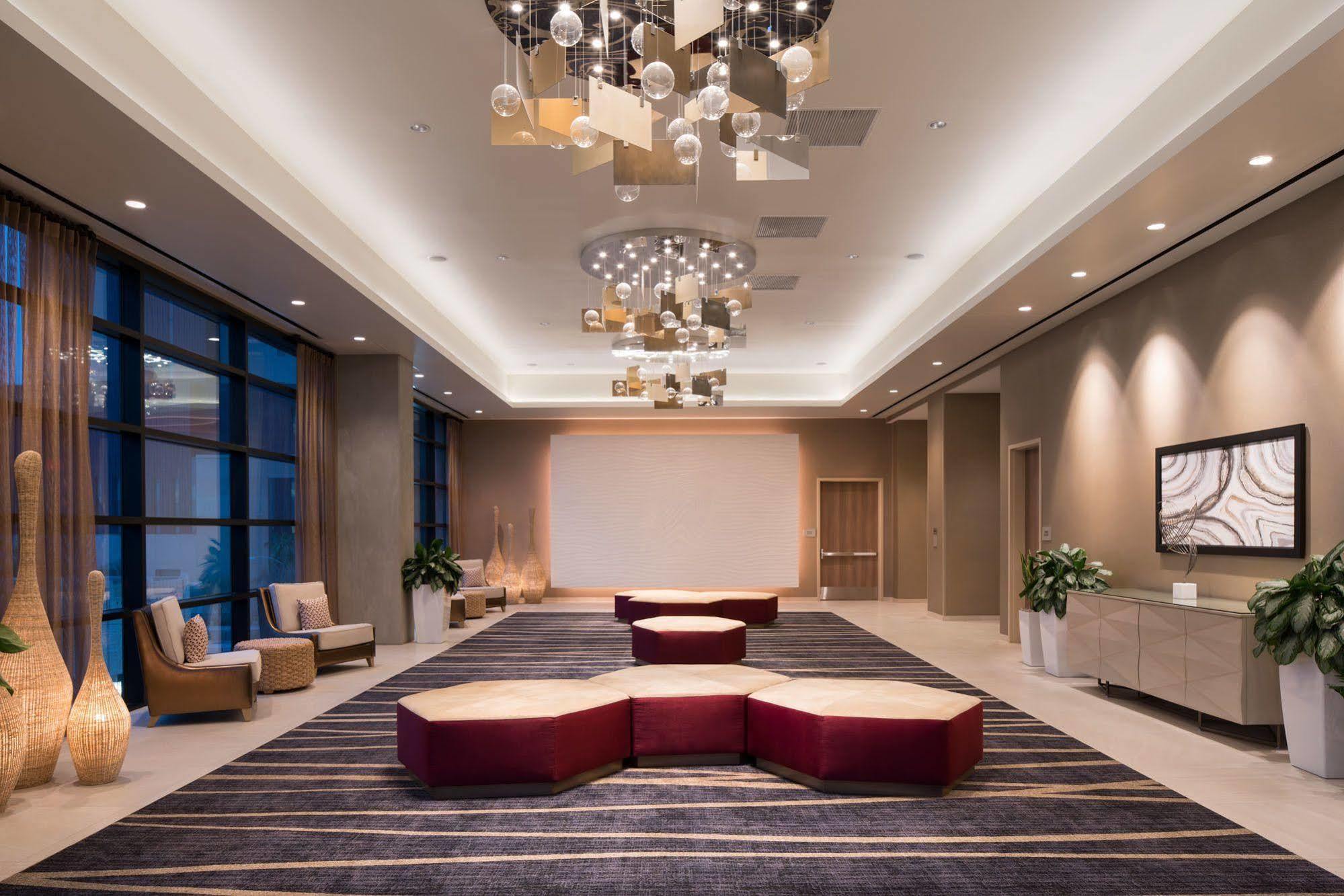 Courtyard By Marriott Phoenix Downtown מראה חיצוני תמונה
