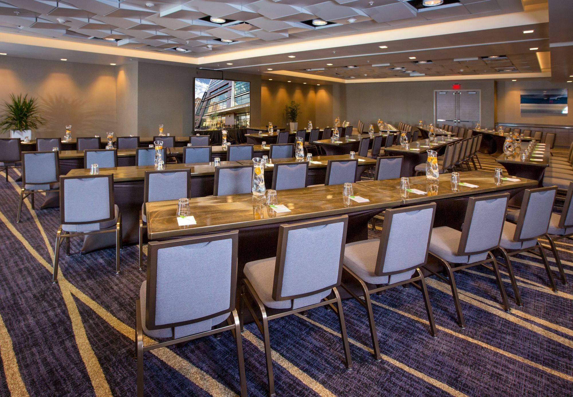 Courtyard By Marriott Phoenix Downtown מראה חיצוני תמונה